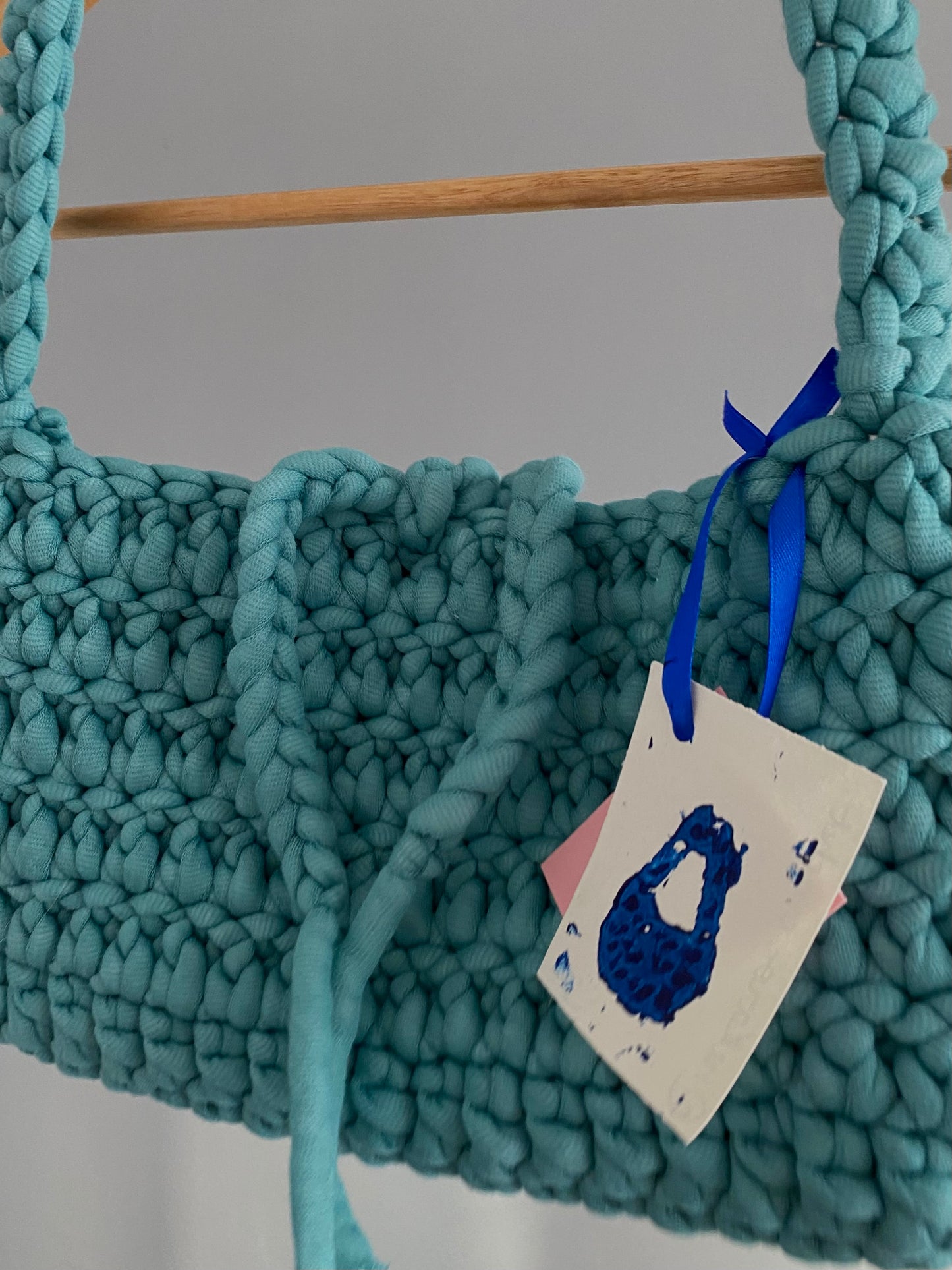 Sac baguette en crochet turquoise