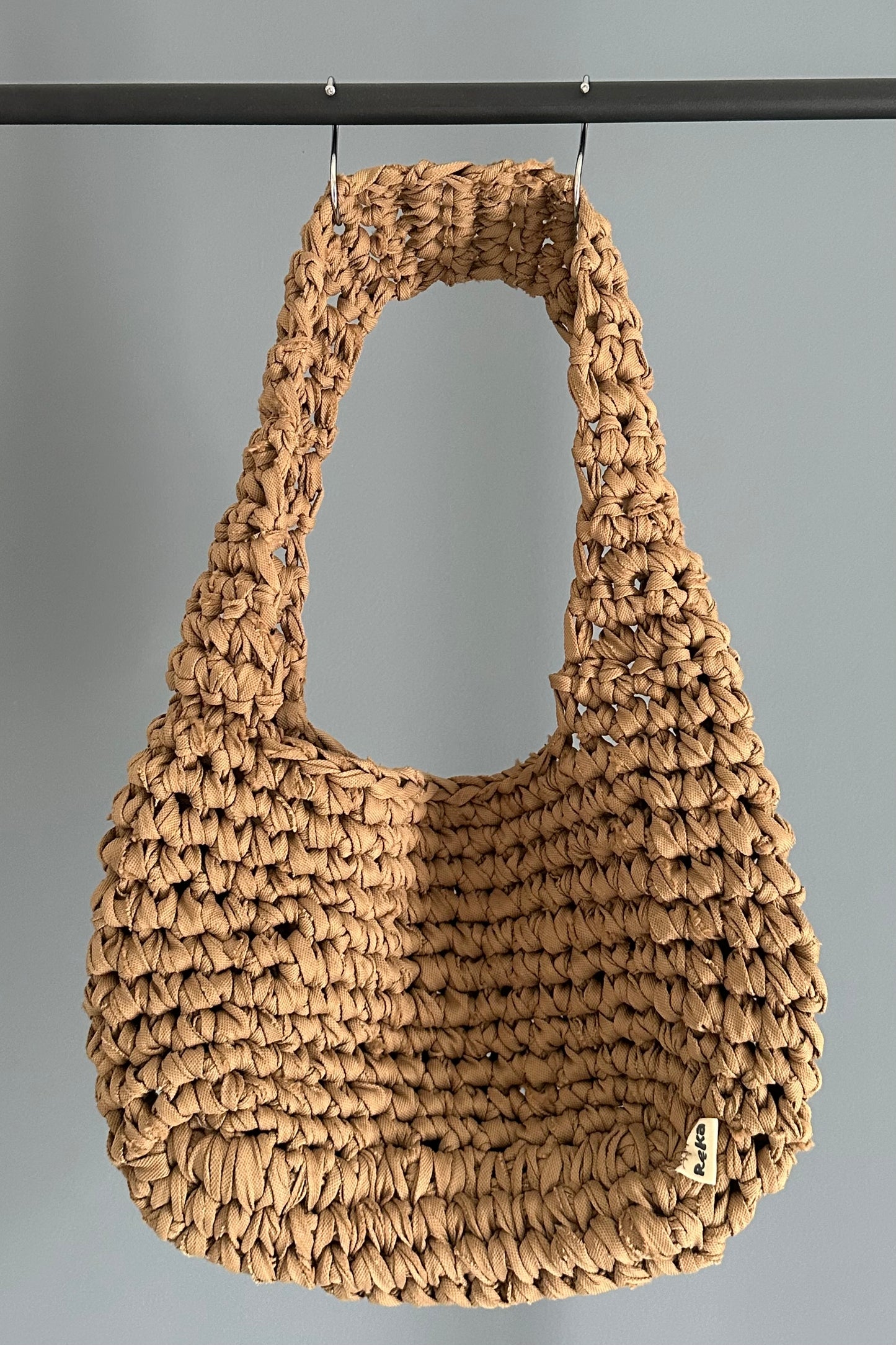 Sac en crochet bandoulière camel