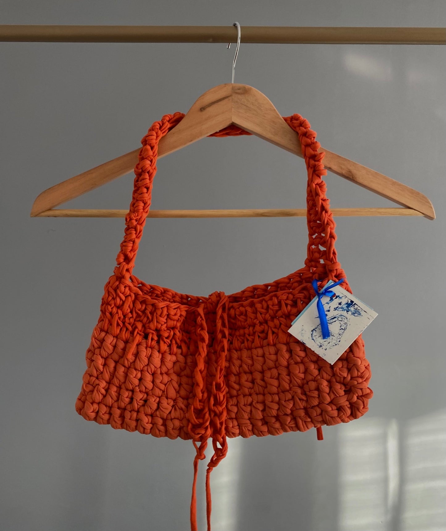 Sac baguette en crochet orange