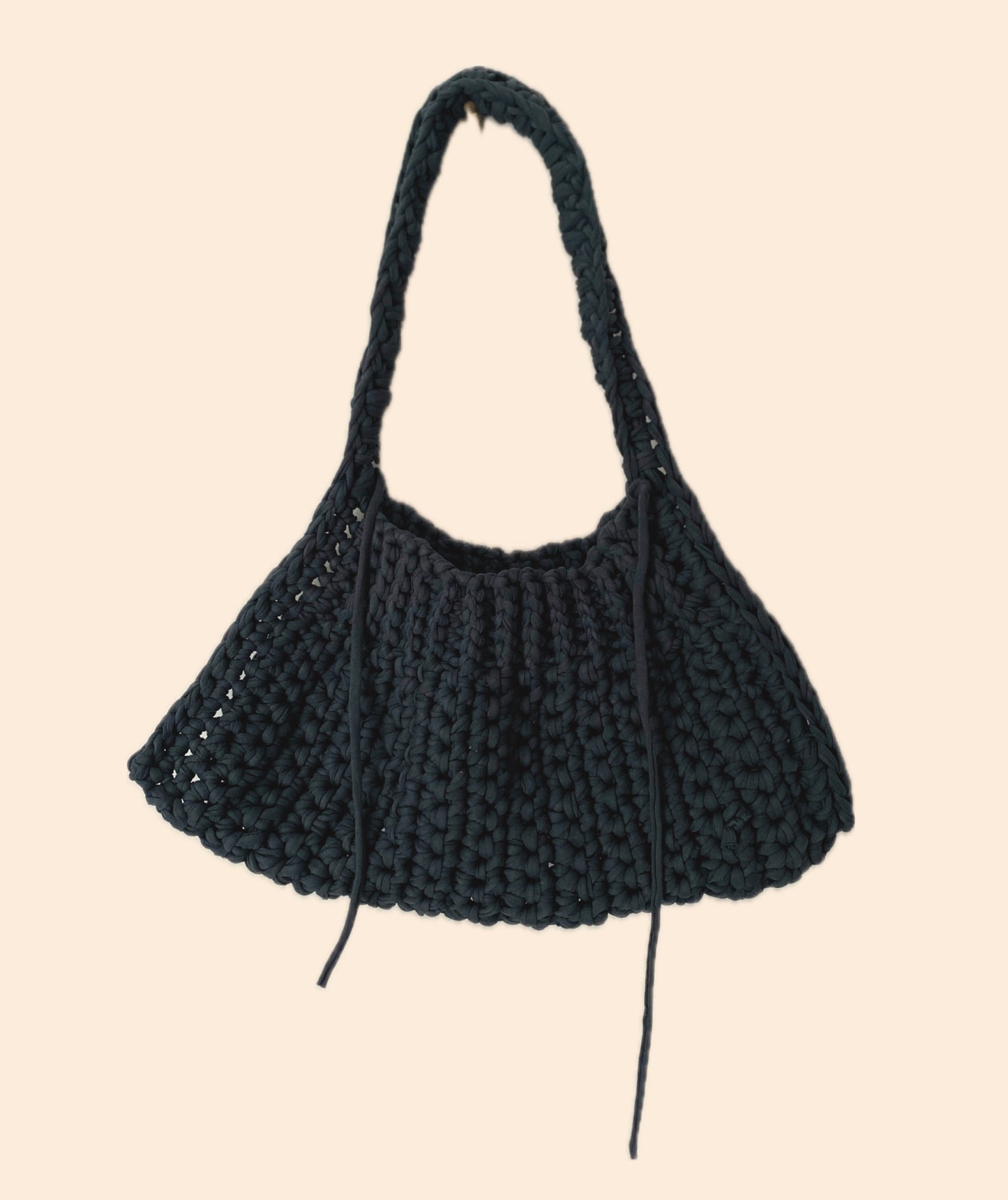 Sac triangle en crochet gris