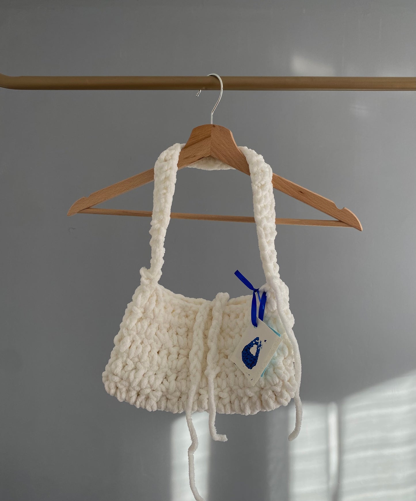 Sac baguette en crochet blanc pilou pilou