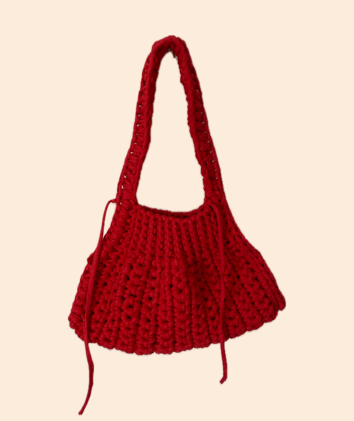 Sac triangle en crochet rouge