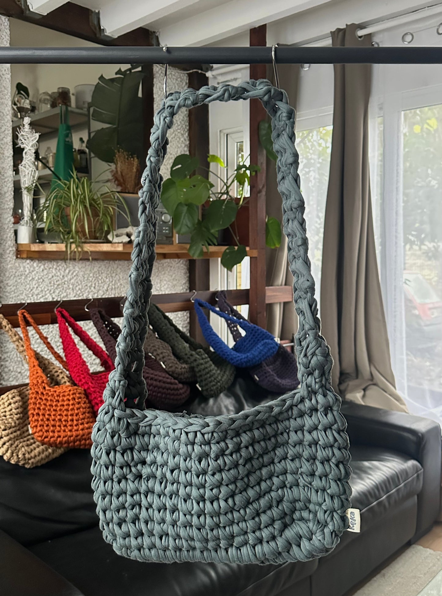 Sac en crochet kaki-gris