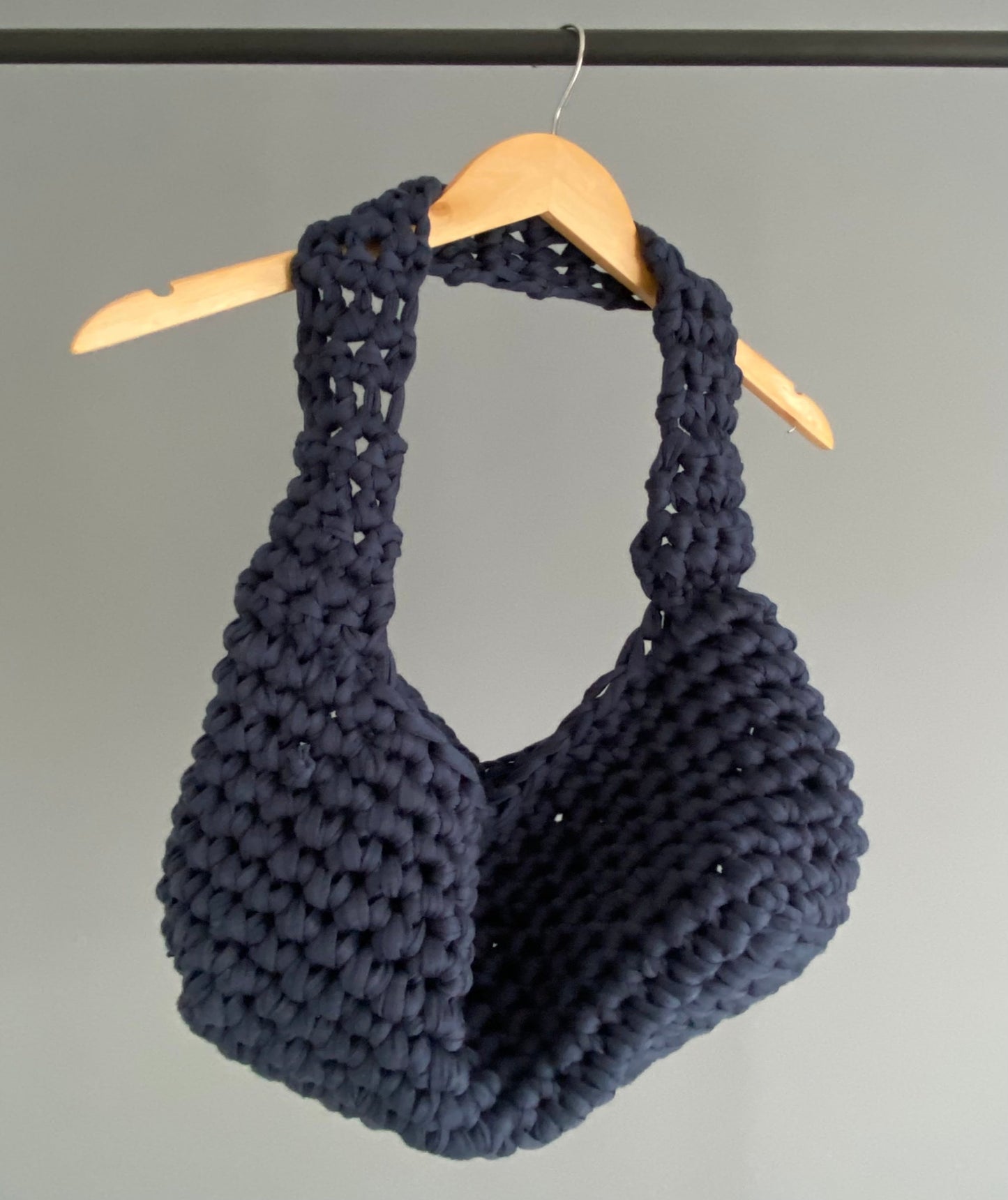 sac en crochet bleu marine