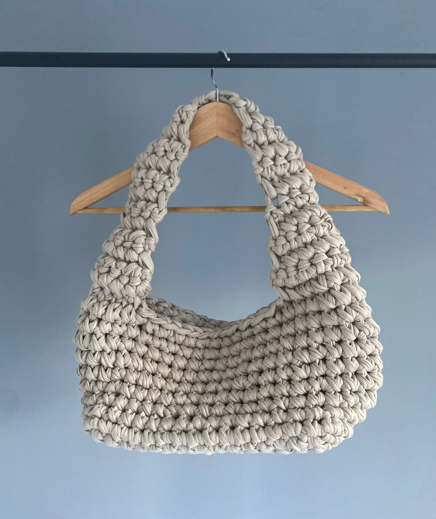 sac en crochet bandoulière blanc cassé fait main