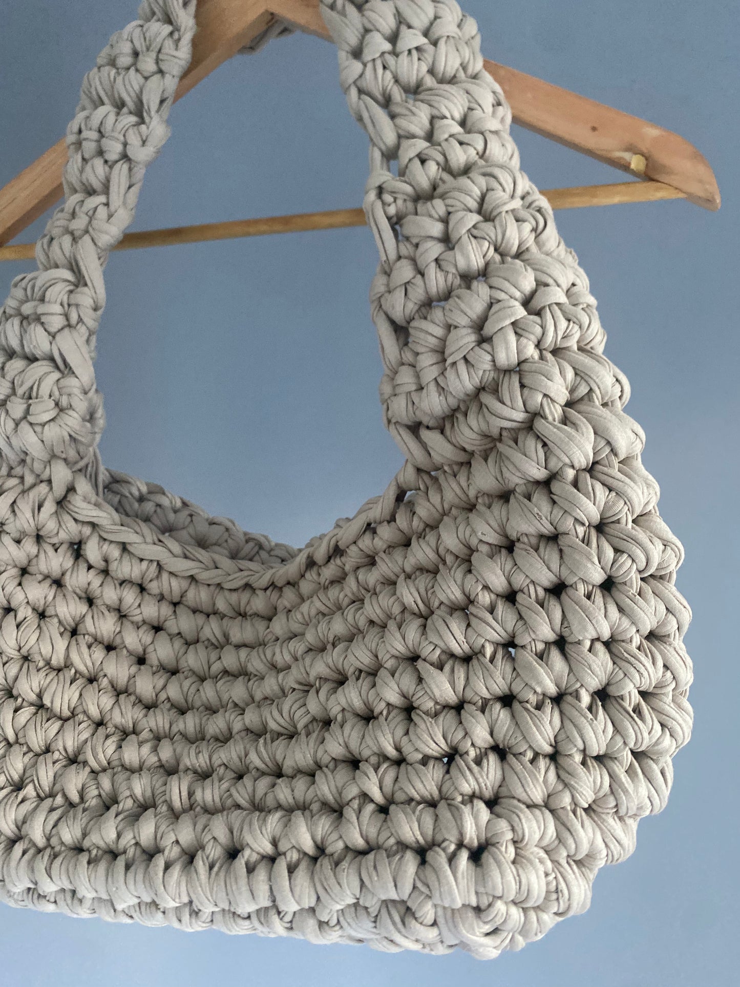 Sac en crochet bandoulière blanc cassé