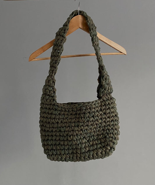 Sac en crochet kaki marbré