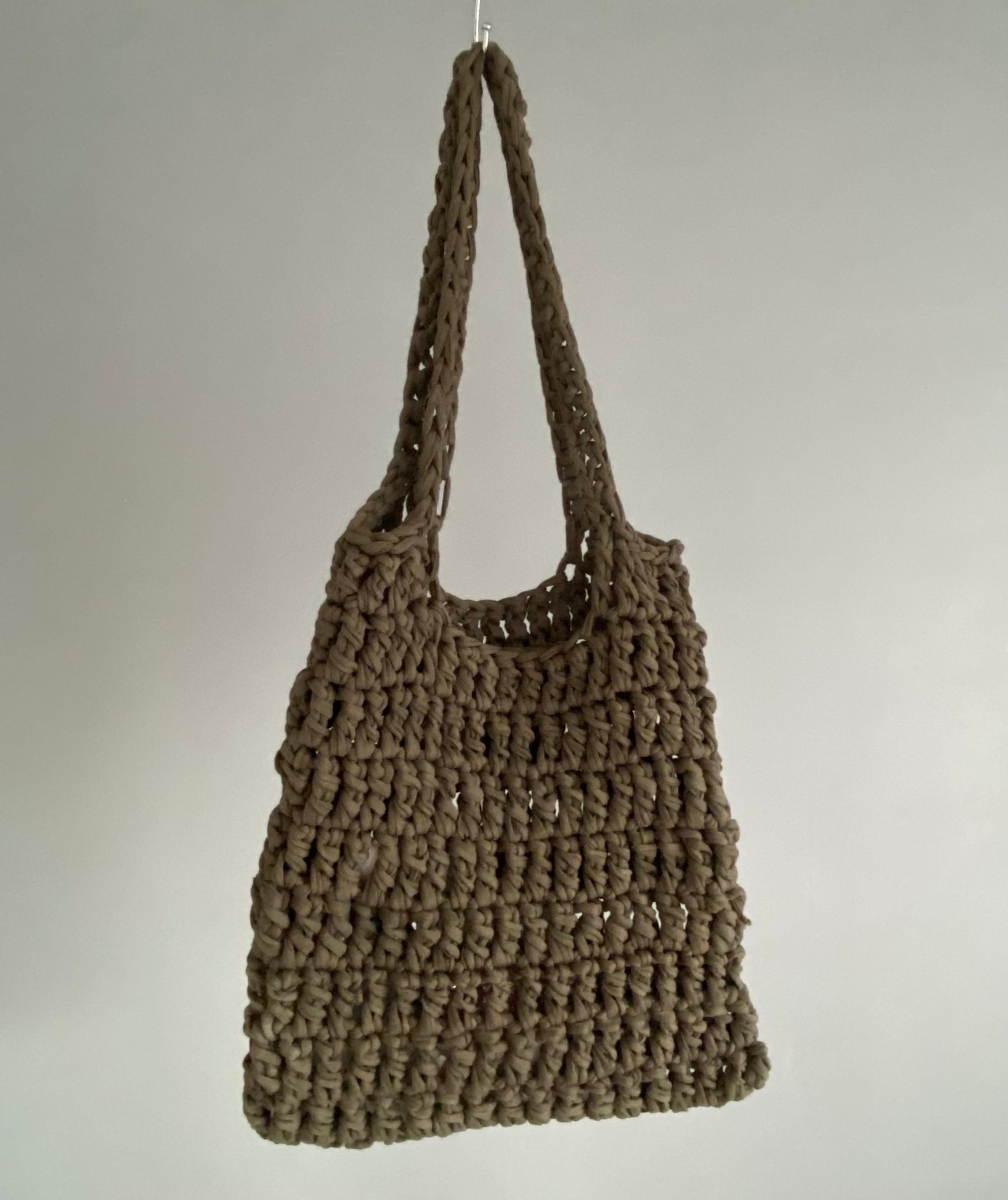 sac tote bag en crochet kaki