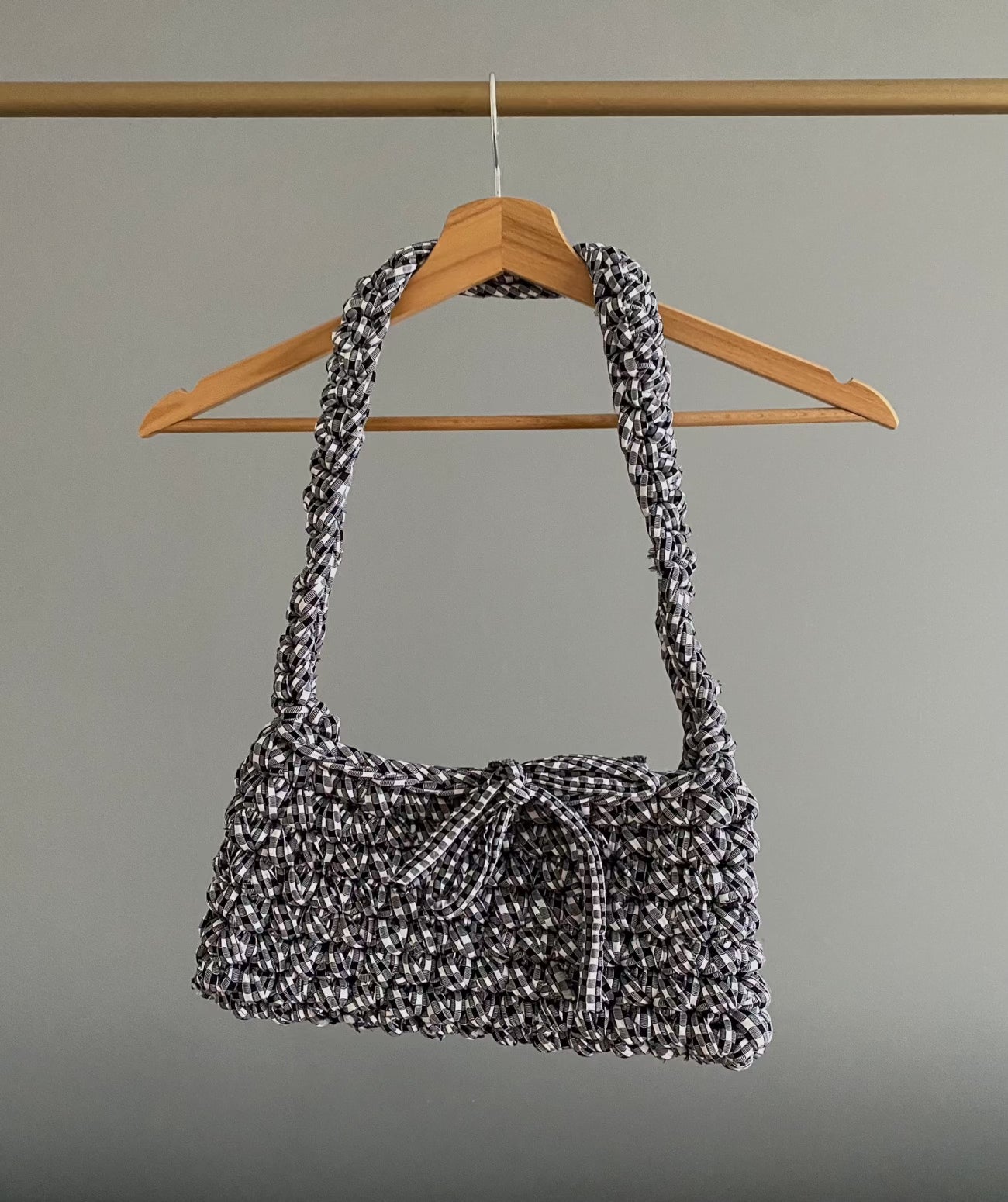 sac à main en crochet motif vichy